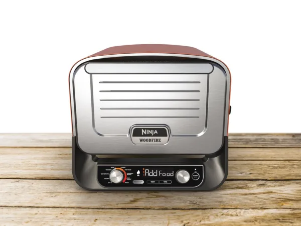 Ninja Woodfire 8-in-1 Electric Outdoor Pizza Oven