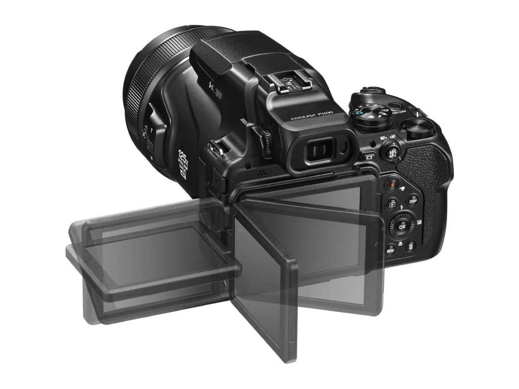 NIKON Coolpix P1100 - 16MP, CMOS senzor, 125x zoom, 8.1 cm LCD, 4K Video, Wi-Fi,  OLED Viewfinder